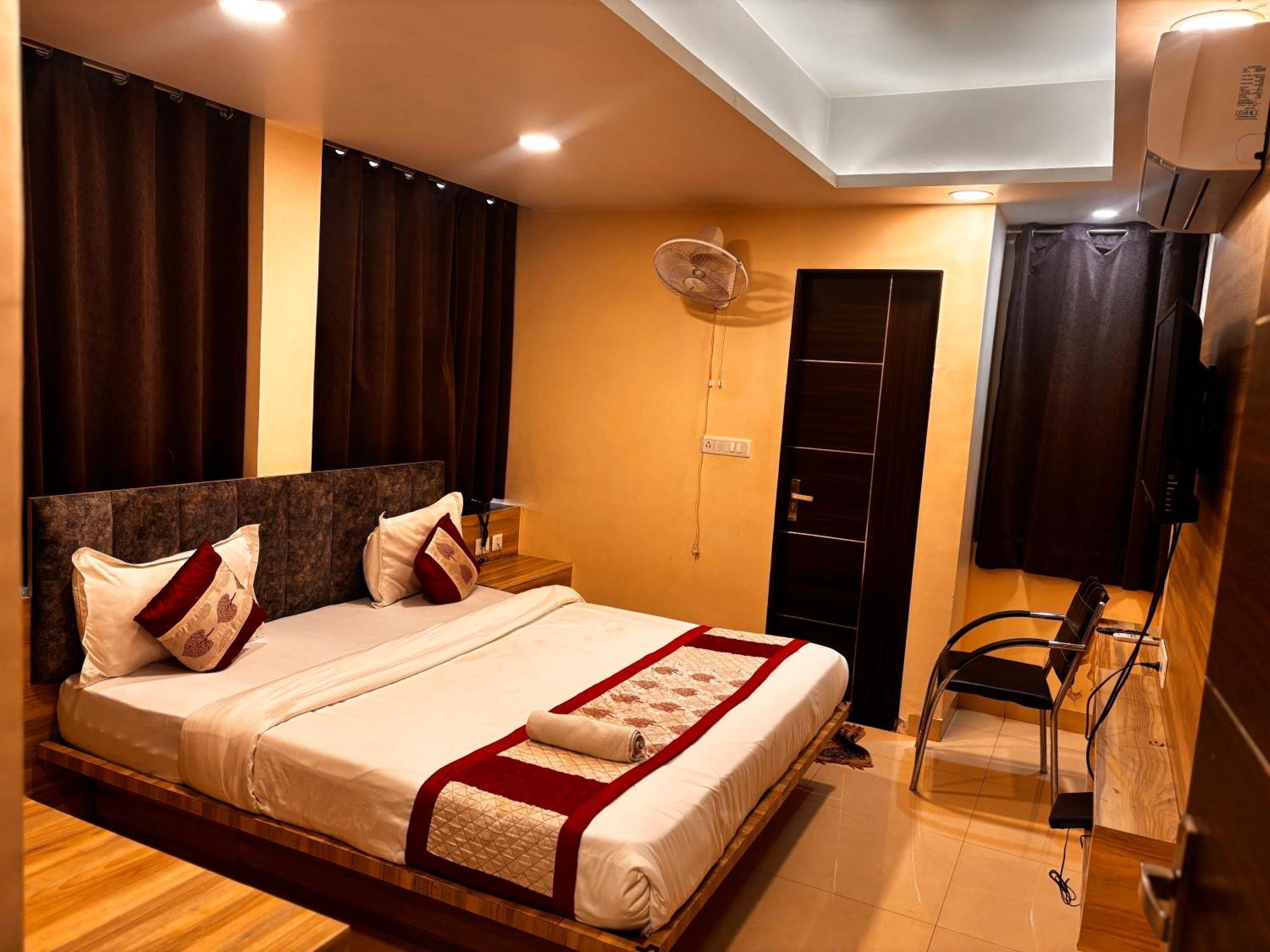 Hotel Gulabi Nagri, Malviya Nagar, Džajpur Exteriér fotografie